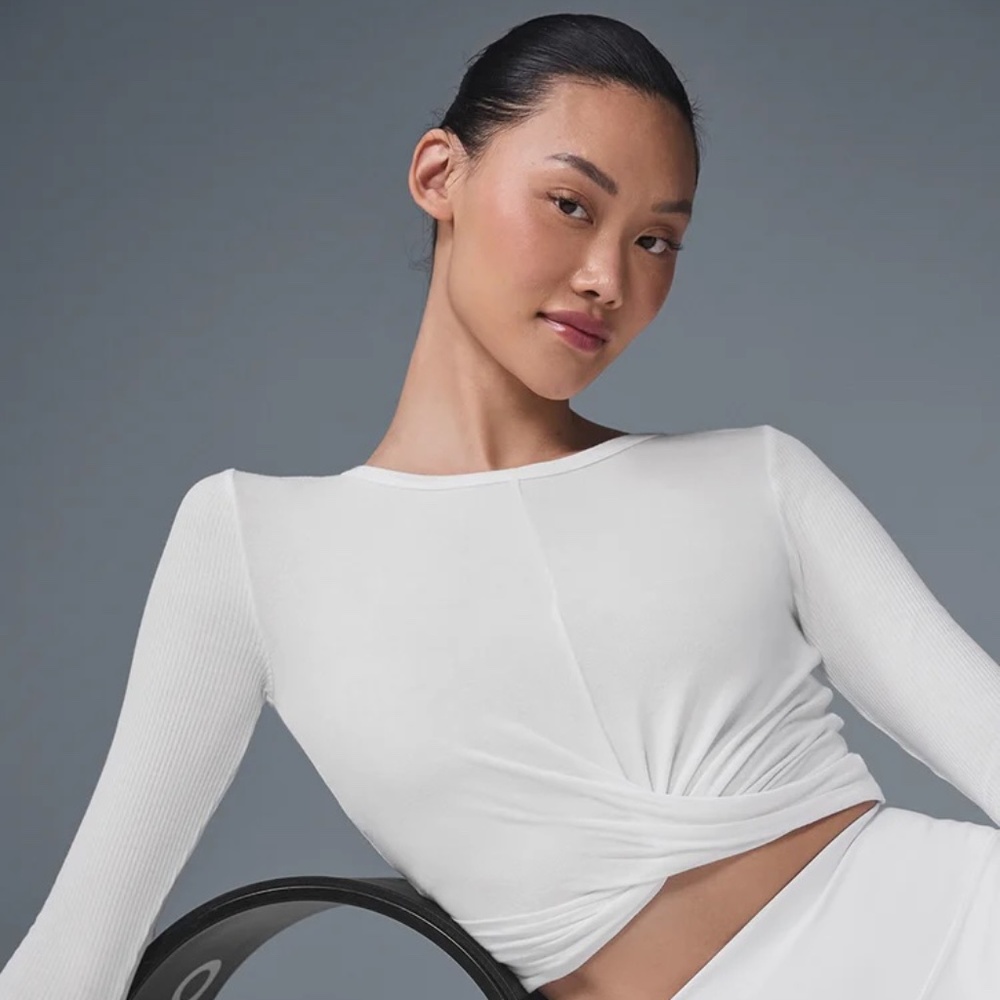 Alo Yoga Cover Long Sleeve Top